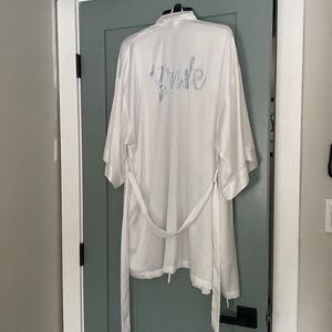 VS Bride Robe